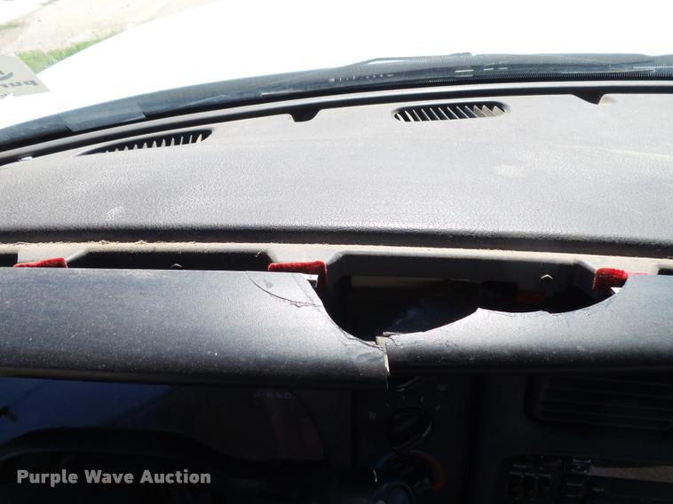 image for item DA2741 2000 Dodge Ram 1500 pickup truck