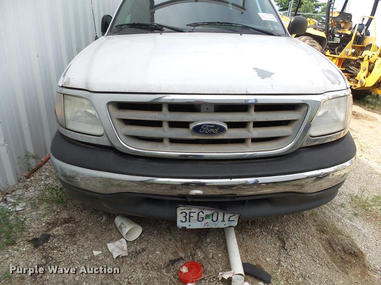 image for item DA2743 2001 Ford F150 pickup truck