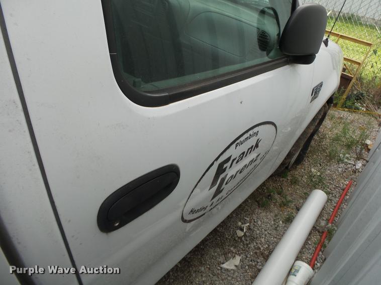 image for item DA2743 2001 Ford F150 pickup truck