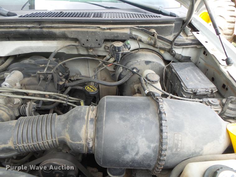 image for item DA2743 2001 Ford F150 pickup truck