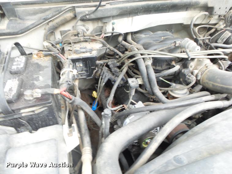 image for item DA2743 2001 Ford F150 pickup truck