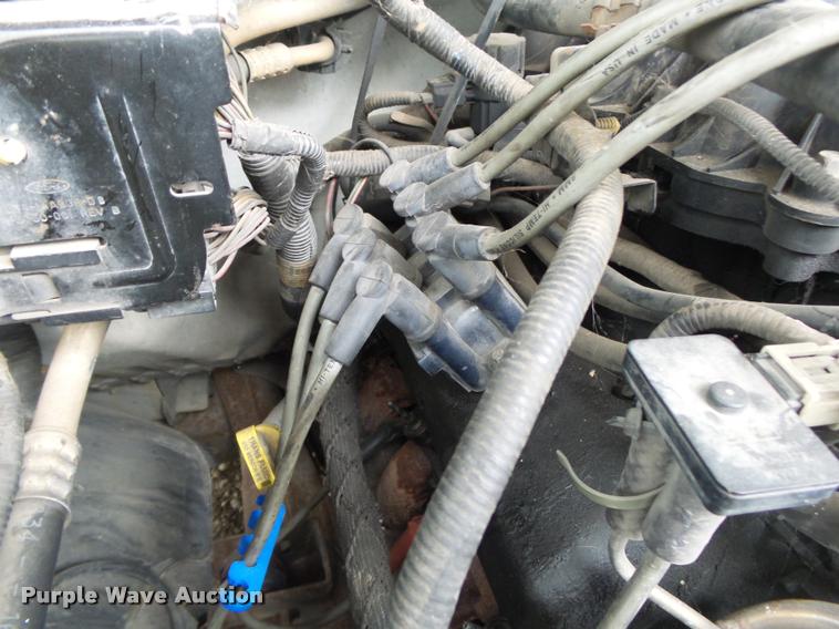 image for item DA2743 2001 Ford F150 pickup truck