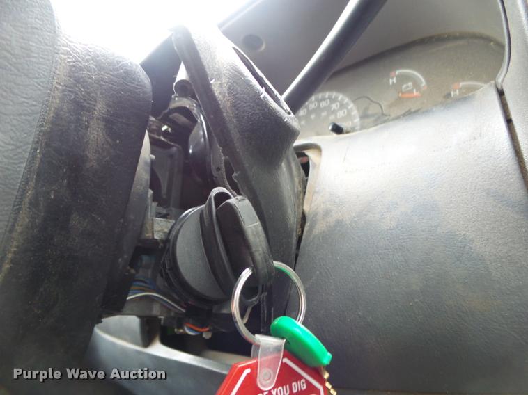 image for item DA2743 2001 Ford F150 pickup truck