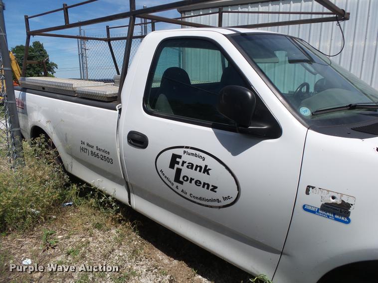 image for item DA2744 2003 Ford F150 pickup truck