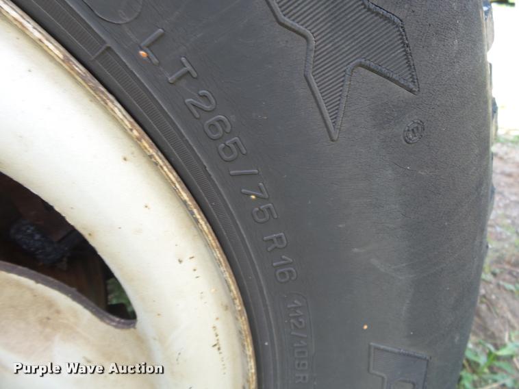 image for item DA2744 2003 Ford F150 pickup truck