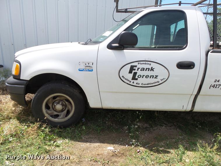 image for item DA2744 2003 Ford F150 pickup truck