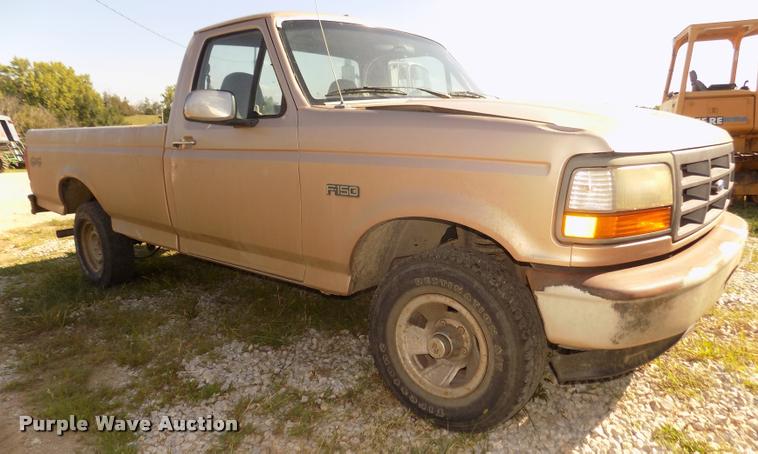 image for item DA3118 1996 Ford F150 pickup truck
