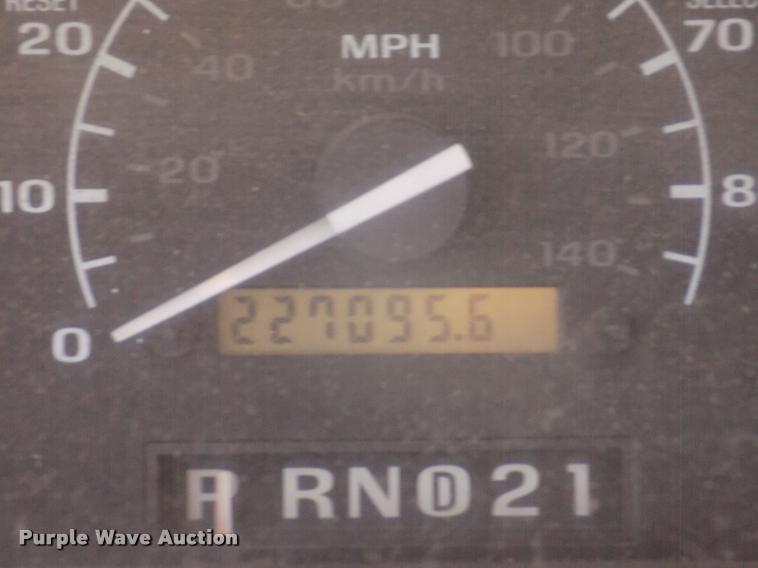 image for item DA3118 1996 Ford F150 pickup truck