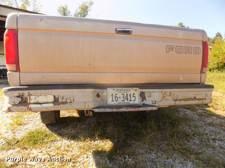 image for item DA3118 1996 Ford F150 pickup truck