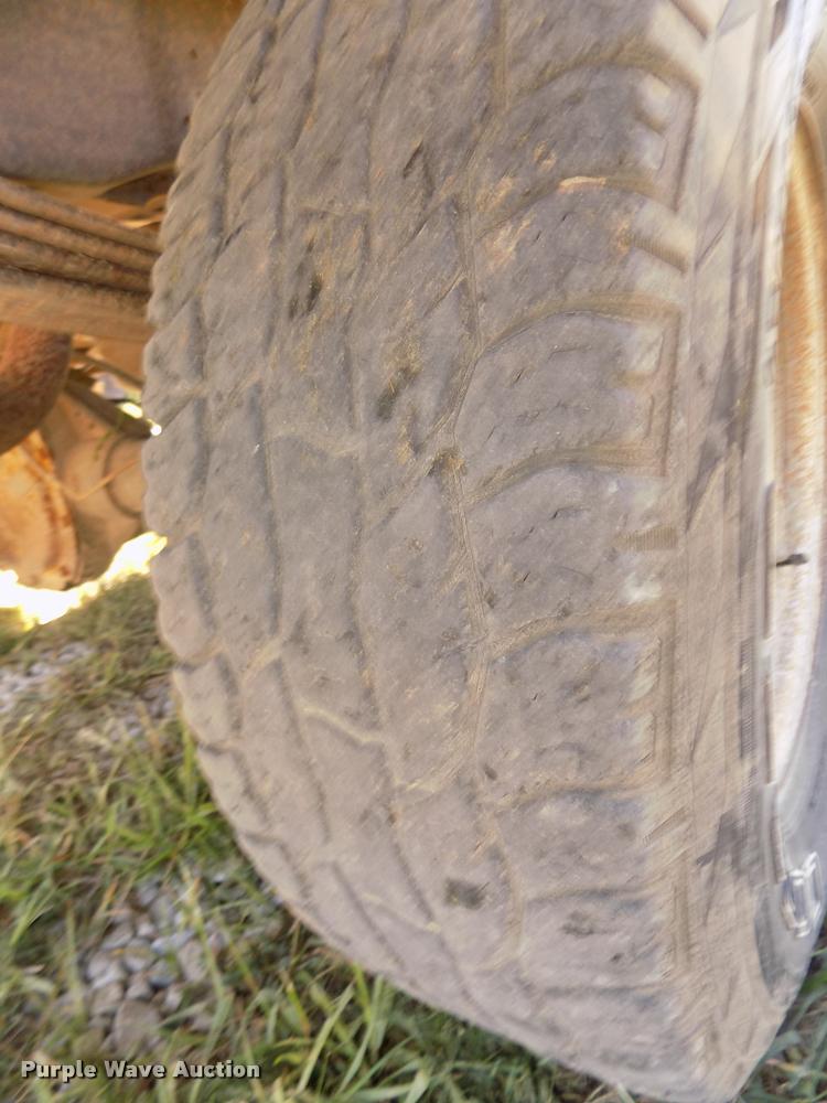 image for item DA3118 1996 Ford F150 pickup truck