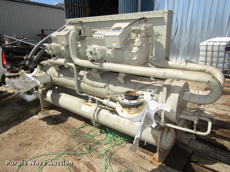image for item DA3123 1999 McQuay water cooled reciprocating chiller/templifier heat pump