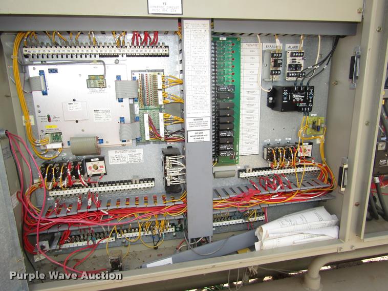 image for item DA3123 1999 McQuay water cooled reciprocating chiller/templifier heat pump