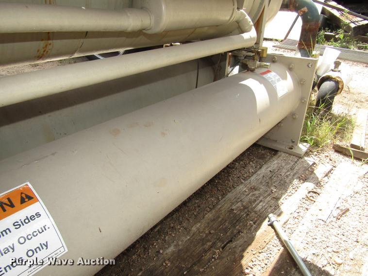 image for item DA3123 1999 McQuay water cooled reciprocating chiller/templifier heat pump