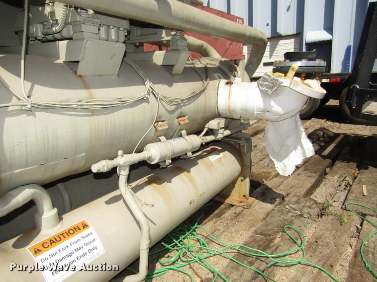 image for item DA3123 1999 McQuay water cooled reciprocating chiller/templifier heat pump
