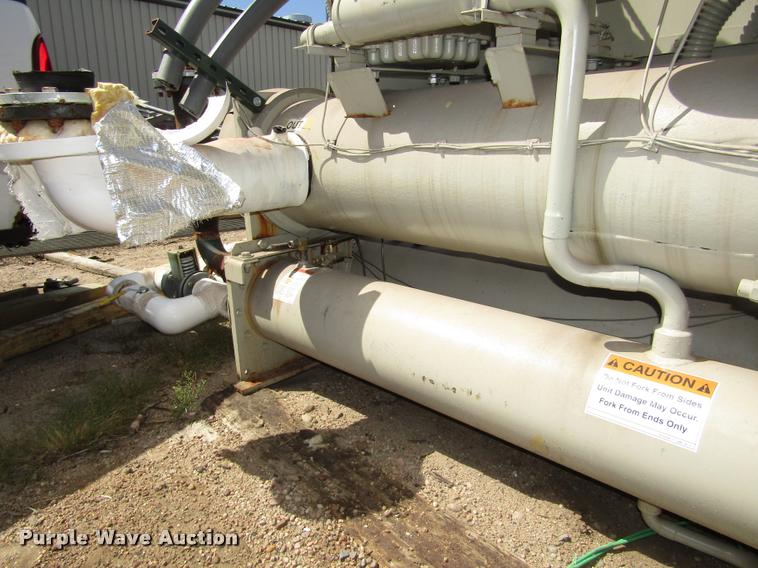 image for item DA3123 1999 McQuay water cooled reciprocating chiller/templifier heat pump