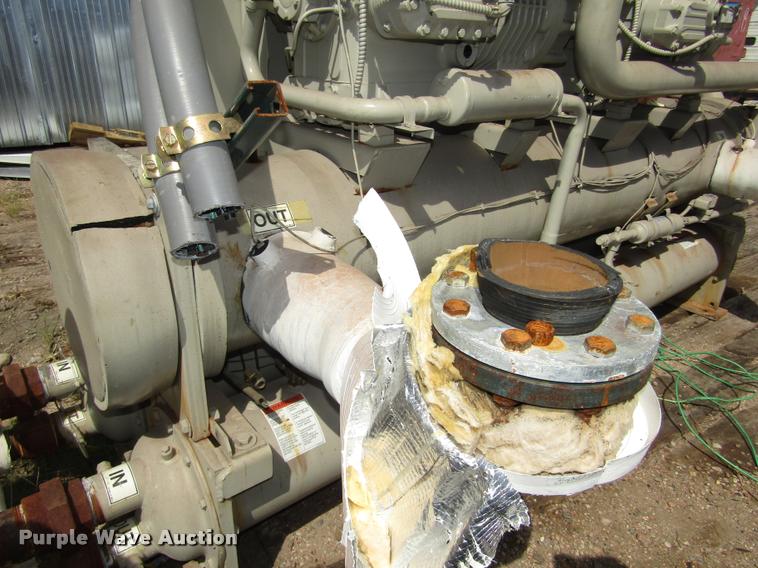 image for item DA3123 1999 McQuay water cooled reciprocating chiller/templifier heat pump