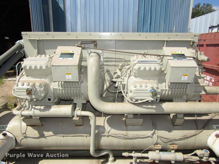 image for item DA3123 1999 McQuay water cooled reciprocating chiller/templifier heat pump