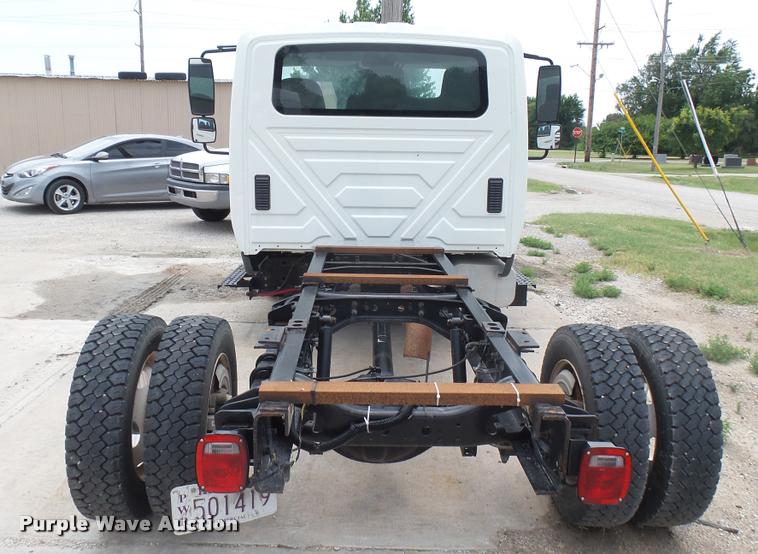 image for item DA7982 2014 International TerraStar truck chassis