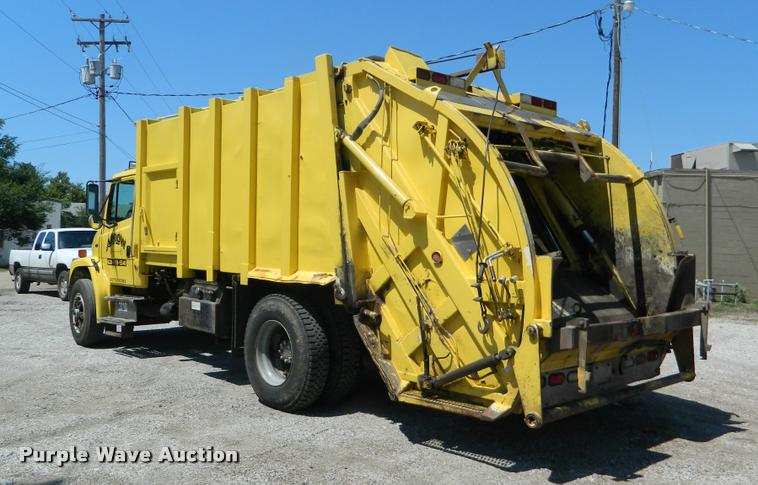 image for item DB1128 1994 Freightliner FL80 refuse truck