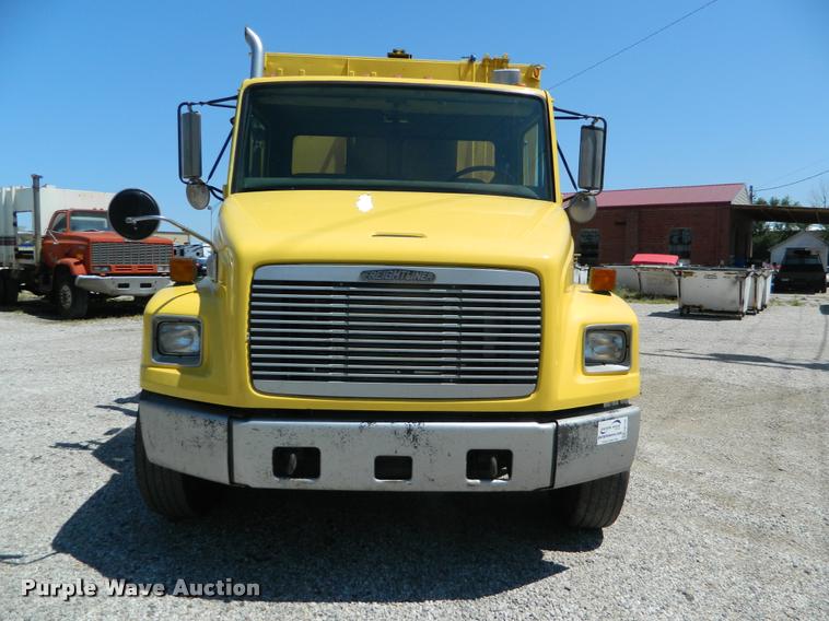 image for item DB1128 1994 Freightliner FL80 refuse truck