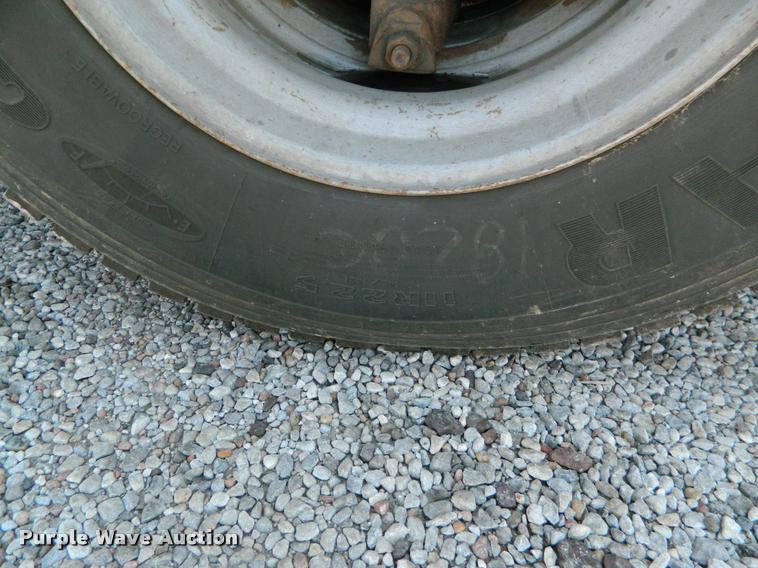 image for item DB1128 1994 Freightliner FL80 refuse truck