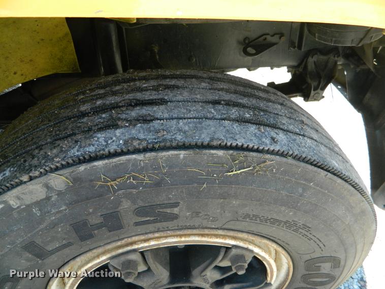 image for item DB1128 1994 Freightliner FL80 refuse truck