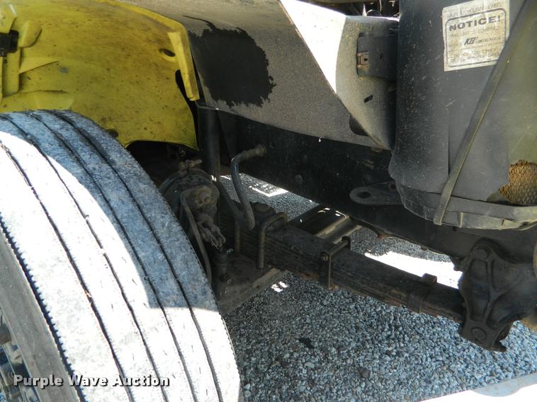 image for item DB1128 1994 Freightliner FL80 refuse truck