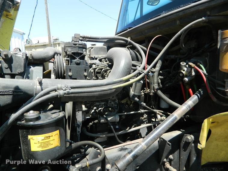 image for item DB1128 1994 Freightliner FL80 refuse truck