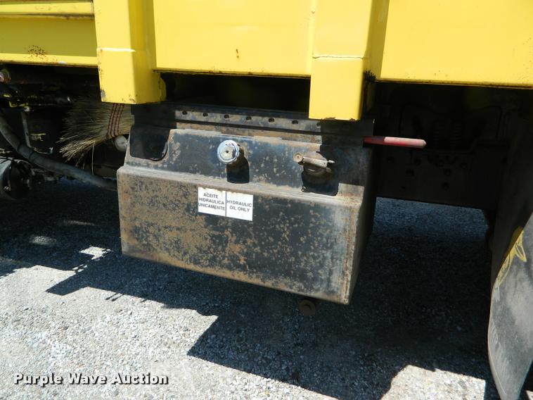 image for item DB1128 1994 Freightliner FL80 refuse truck