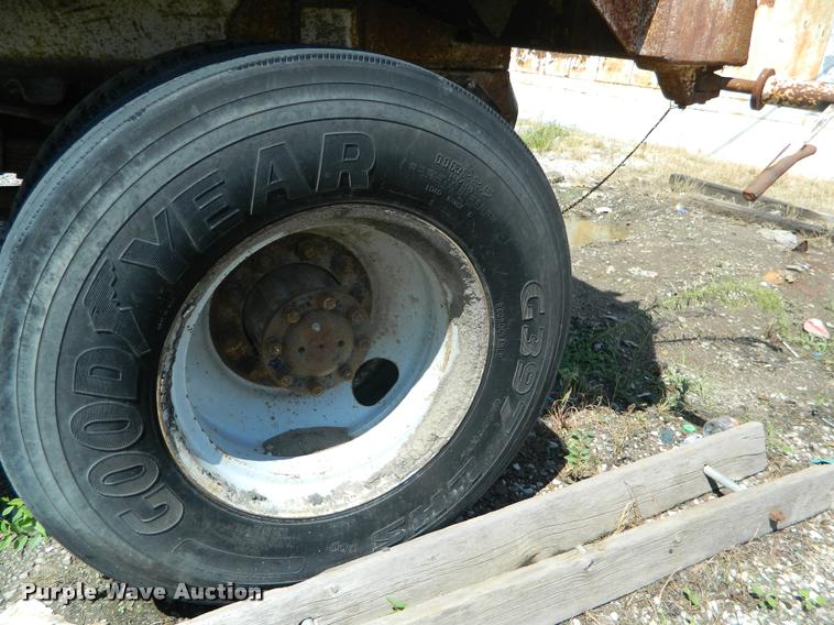 image for item DB1129 1981 GMC TopKick box truck