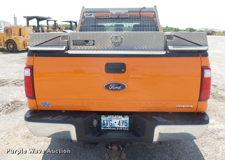 image for item DB3424 2013 Ford F250 Super Duty SuperCab pickup truck
