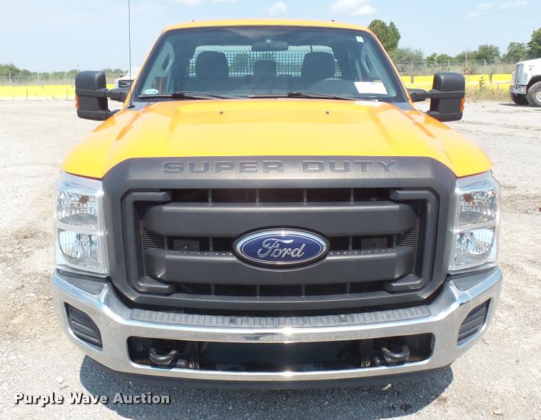 image for item DB3424 2013 Ford F250 Super Duty SuperCab pickup truck