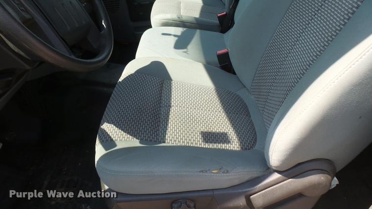 image for item DB3424 2013 Ford F250 Super Duty SuperCab pickup truck