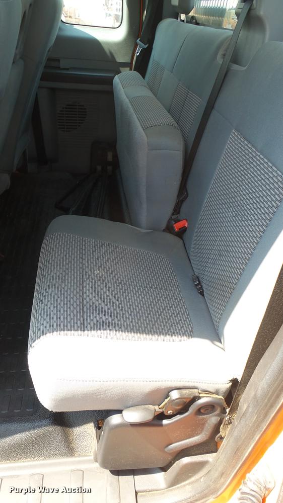 image for item DB3424 2013 Ford F250 Super Duty SuperCab pickup truck