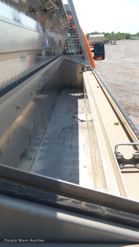 image for item DB3424 2013 Ford F250 Super Duty SuperCab pickup truck