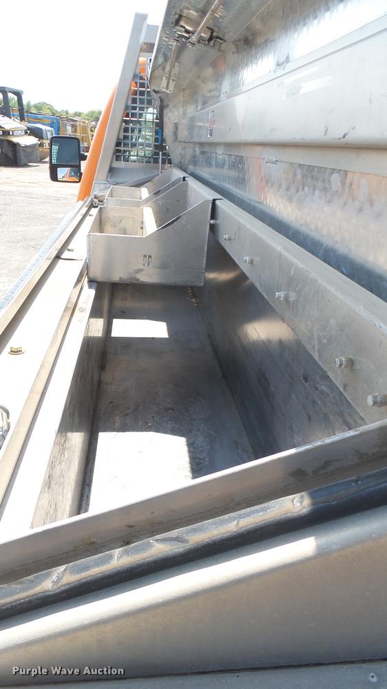 image for item DB3424 2013 Ford F250 Super Duty SuperCab pickup truck