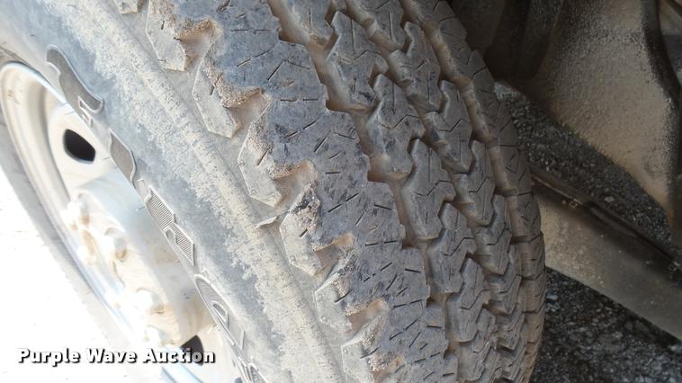 image for item DB3424 2013 Ford F250 Super Duty SuperCab pickup truck