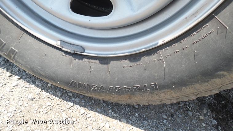 image for item DB3424 2013 Ford F250 Super Duty SuperCab pickup truck