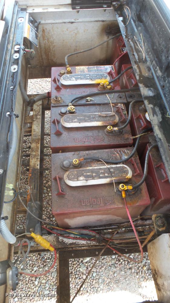 image for item DB3430 Club Car Turf II Carryall golf cart