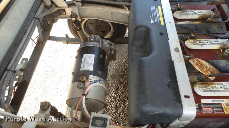 image for item DB3430 Club Car Turf II Carryall golf cart