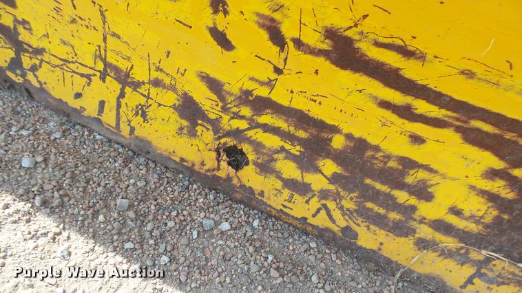 image for item DB3431 Skid steer blade