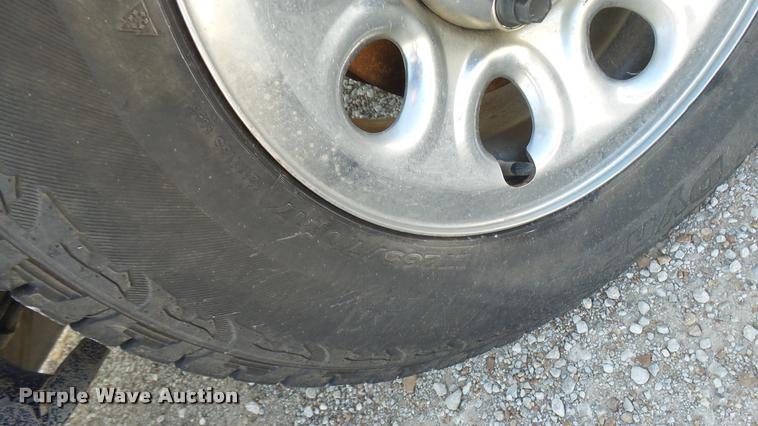 image for item DB3437 2013 Chevrolet Silverado 1500 Crew Cab pickup truck