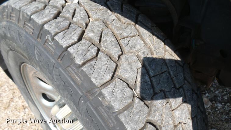 image for item DB3437 2013 Chevrolet Silverado 1500 Crew Cab pickup truck