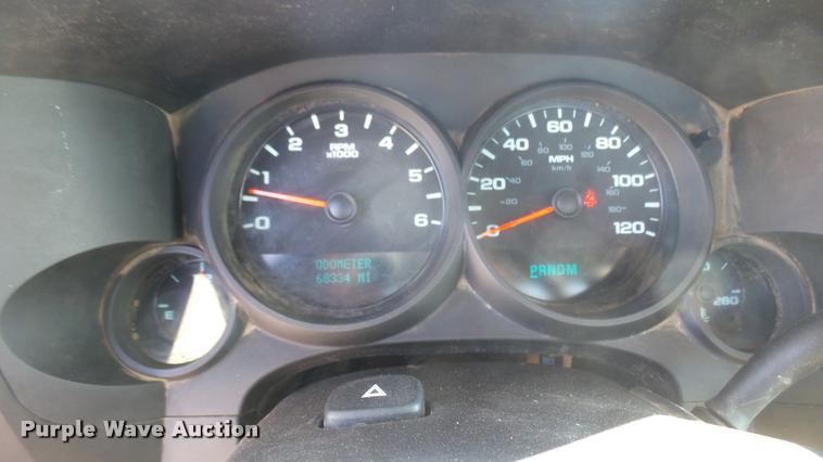 image for item DB3438 2013 Chevrolet Silverado 1500 pickup truck