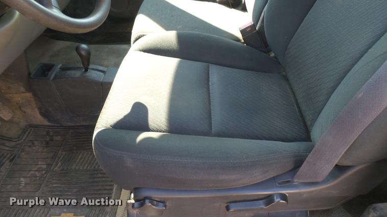 image for item DB3438 2013 Chevrolet Silverado 1500 pickup truck