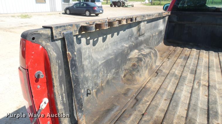 image for item DB3438 2013 Chevrolet Silverado 1500 pickup truck