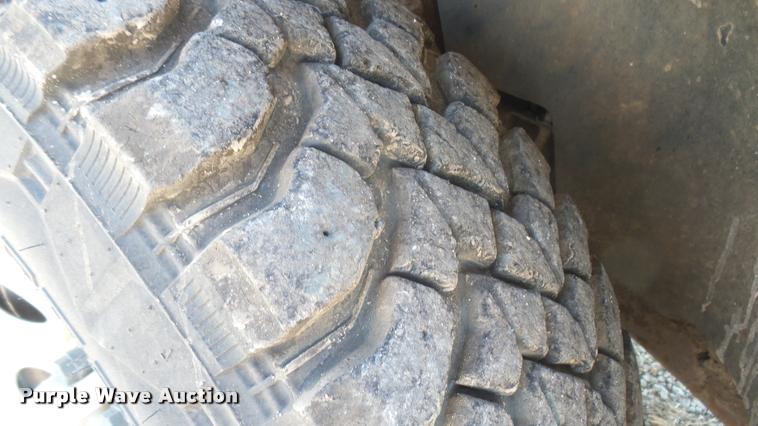 image for item DB3438 2013 Chevrolet Silverado 1500 pickup truck