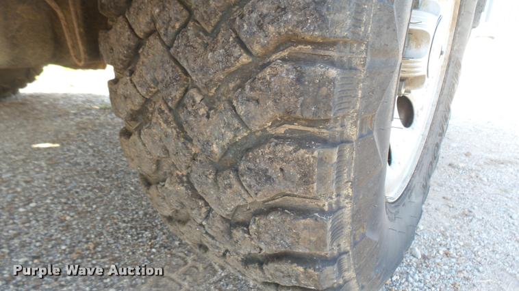 image for item DB3438 2013 Chevrolet Silverado 1500 pickup truck