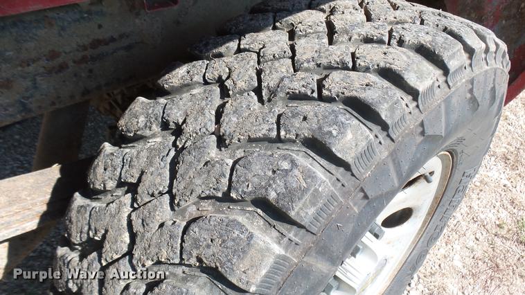 image for item DB3438 2013 Chevrolet Silverado 1500 pickup truck