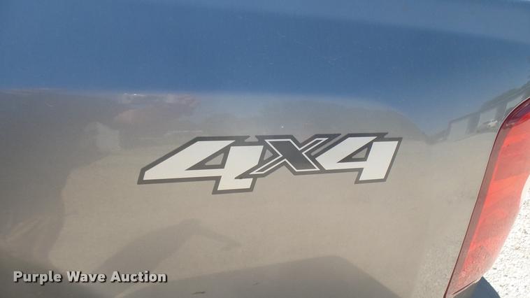 image for item DB3439 2014 Chevrolet Silverado 2500HD Crew Cab pickup truck